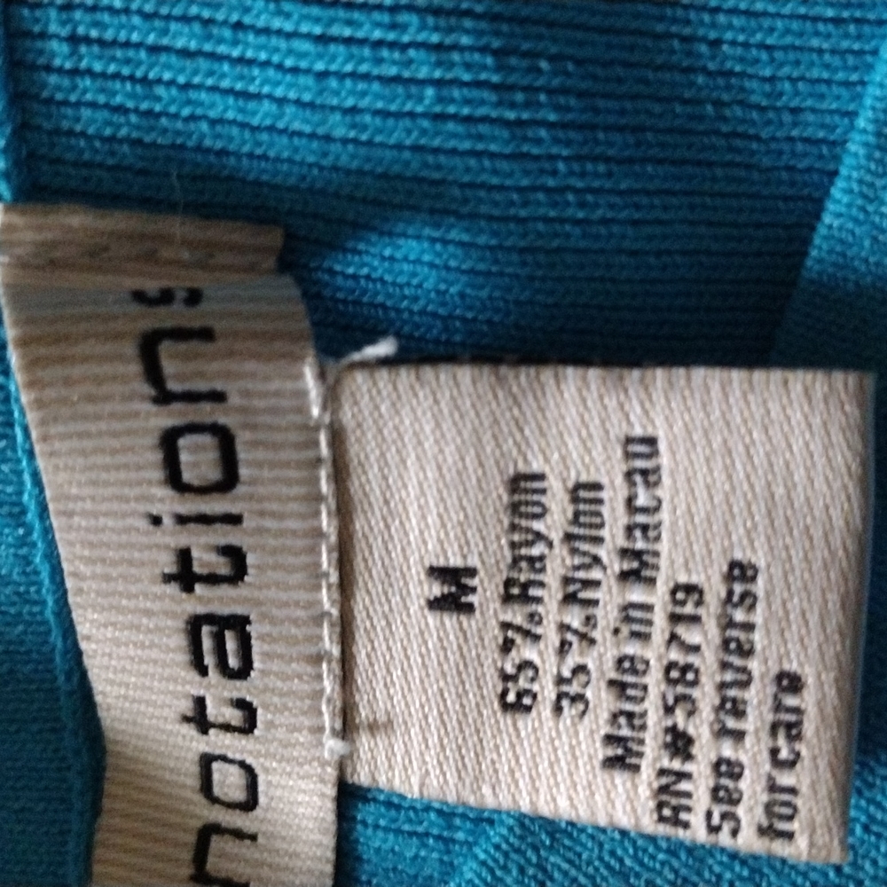 Top size M - Picture 3 of 3